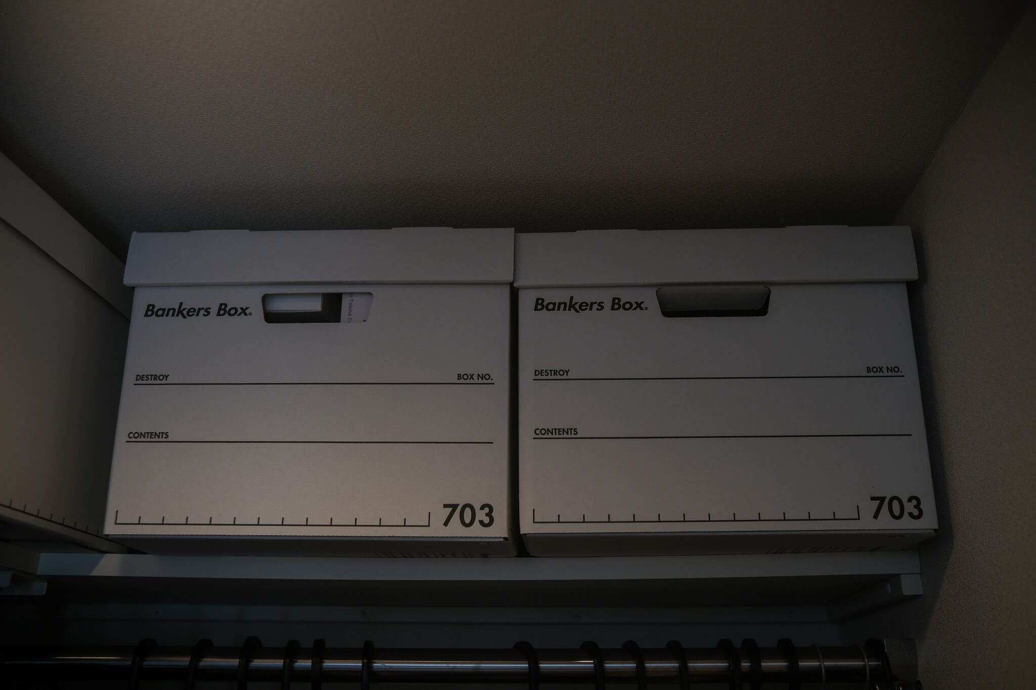 シンプルで折りたたみ簡単な収納ボックス「Bankers Box」レビュー monoffee