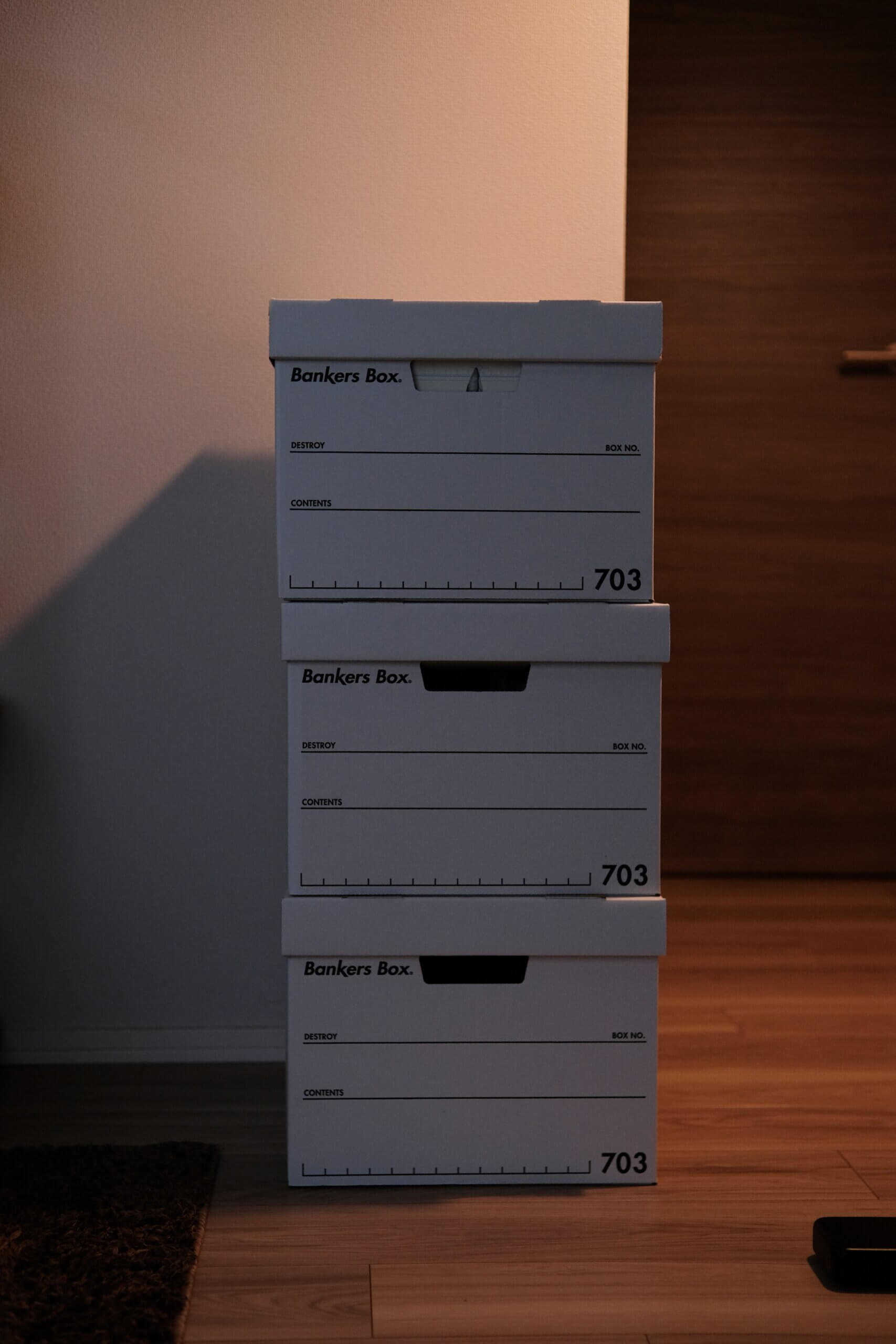 シンプルで折りたたみ簡単な収納ボックス「Bankers Box」レビュー monoffee